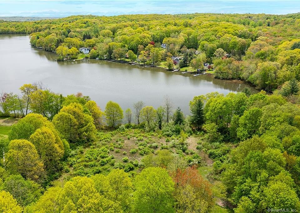 23 Taunton Lake Rd, Newtown, CT 06470 MLS 170569772 Zillow