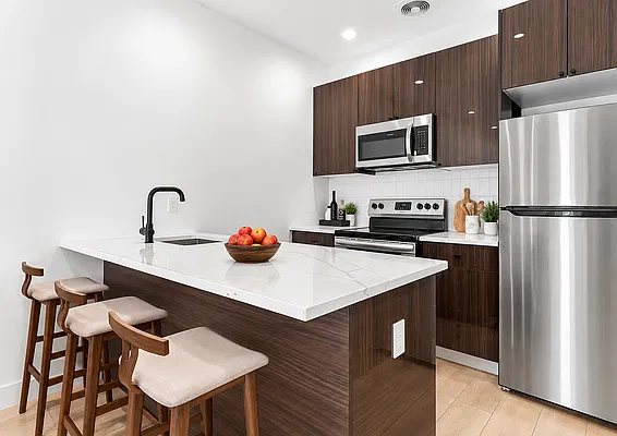 Kitchen, photo 1
