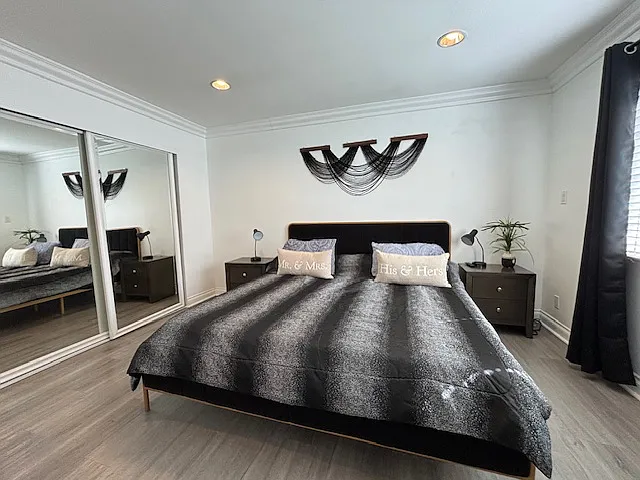 4880 Bruges Ave — Photo 21