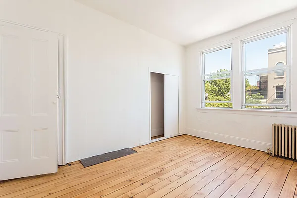 Rented by Grand & Co. | media 20