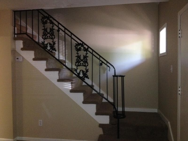 2nd image of 2989 Cordell St