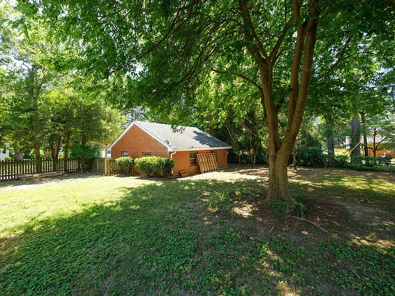 6601 Park Ave — Photo 33