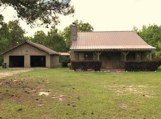 65 Dillard Rd, Poplarville, MS 39470