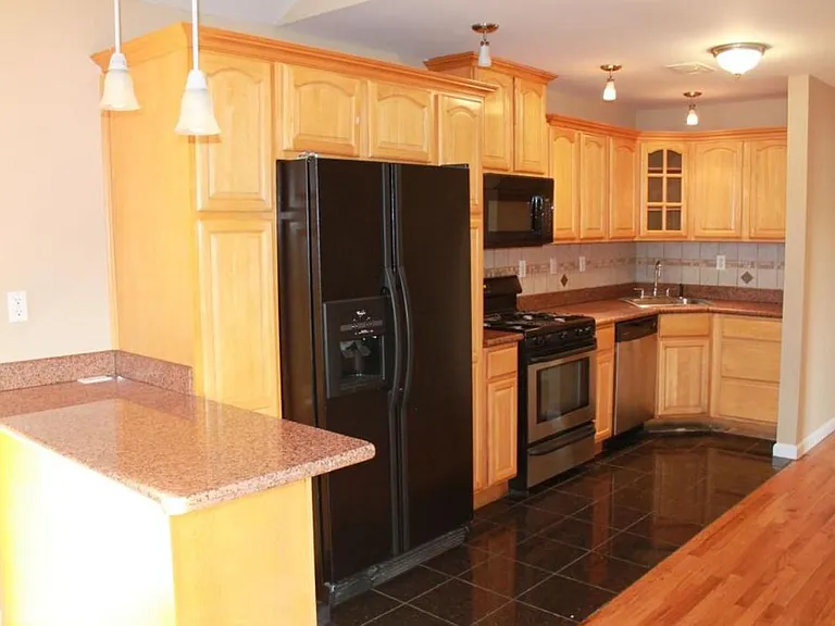 85 Paterson St #3 — Photo 5