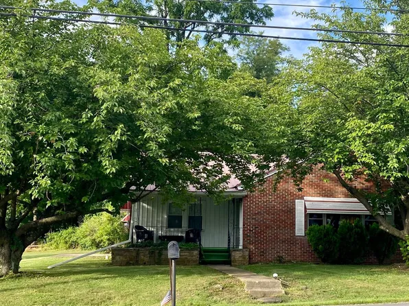 863 Buchanan Trl, Mc Connellsburg, PA 17233