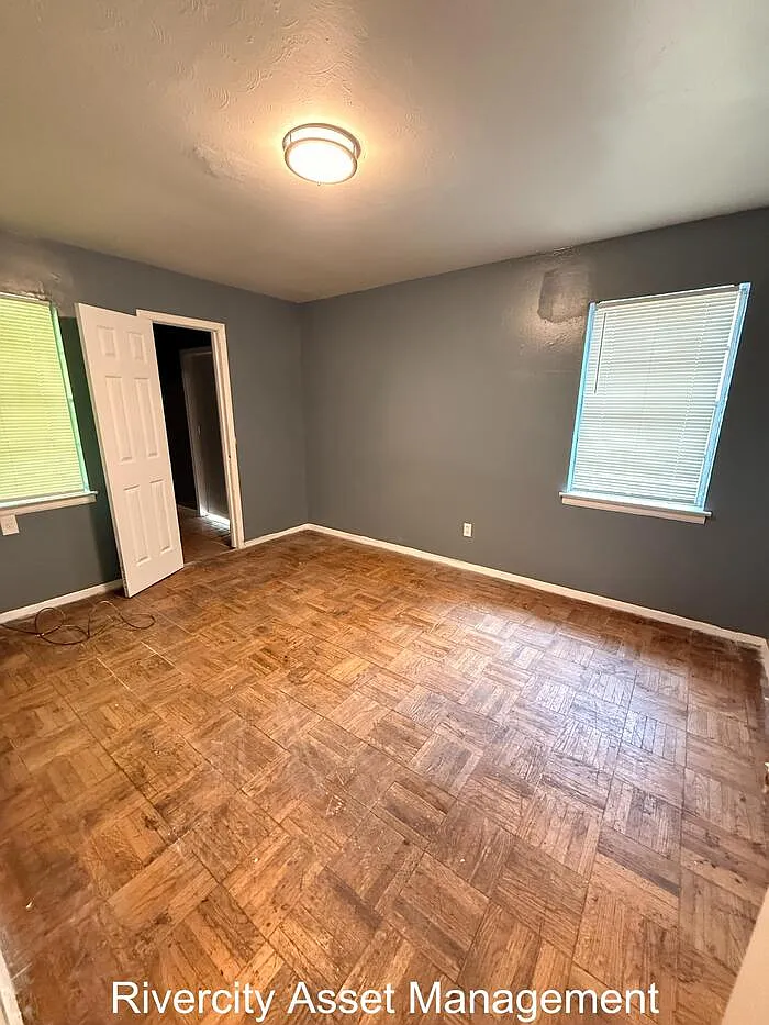 2 bed, 1.0 bath, 800 sqft, $750 — Photo 3