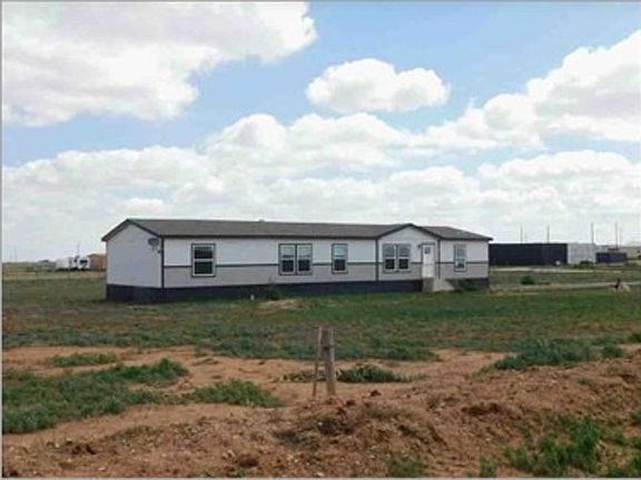 3rd image of 4098 Playa Rd
