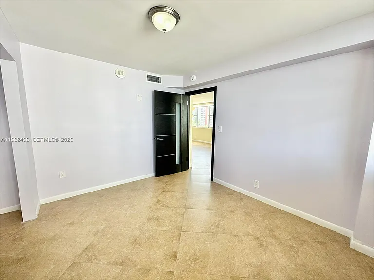 3180 S Ocean Dr #401 — Photo 32
