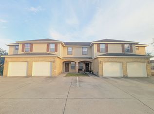 808 W Arroyo Park Ln #D, Harlingen, TX 78550