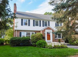 1699 Asylum Ave, West Hartford, CT 06117