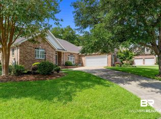 210 S Tee Dr, Fairhope, AL 36532