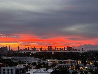 2401 Collins Ave APT 1807, Miami Beach, FL, 33140