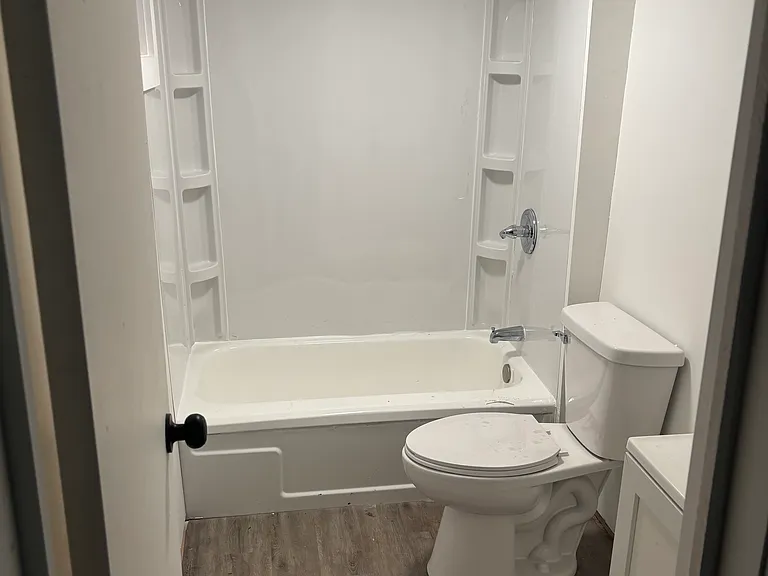 6442 Lakeview Dr — Photo 14