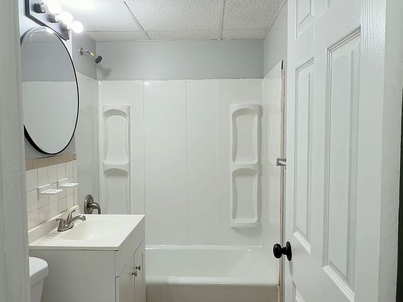 5th image of 7111 E Main St #2C