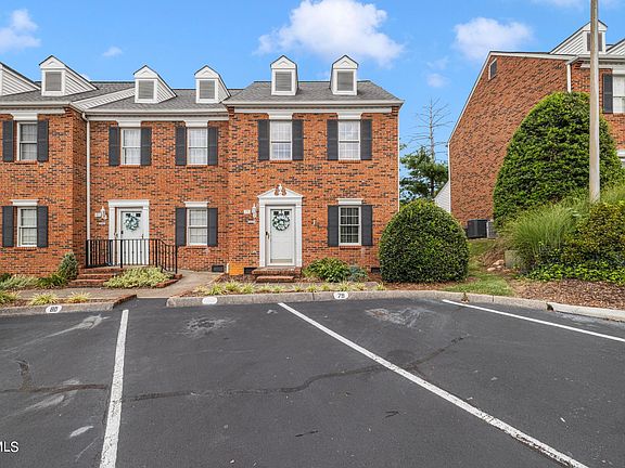 2nd image of 400 Sunset Dr APT P79