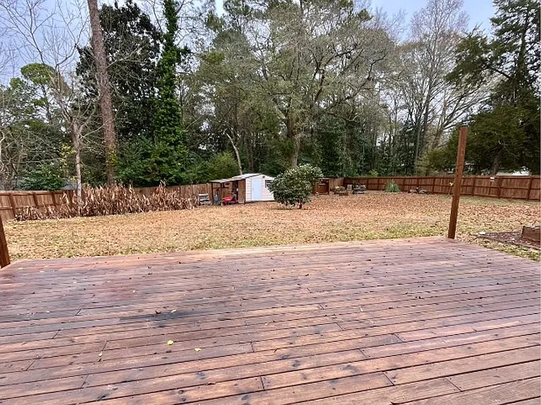 1015 Flowers Ave — Photo 6