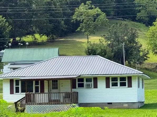 24 Revis Rd, West Liberty, KY 41472