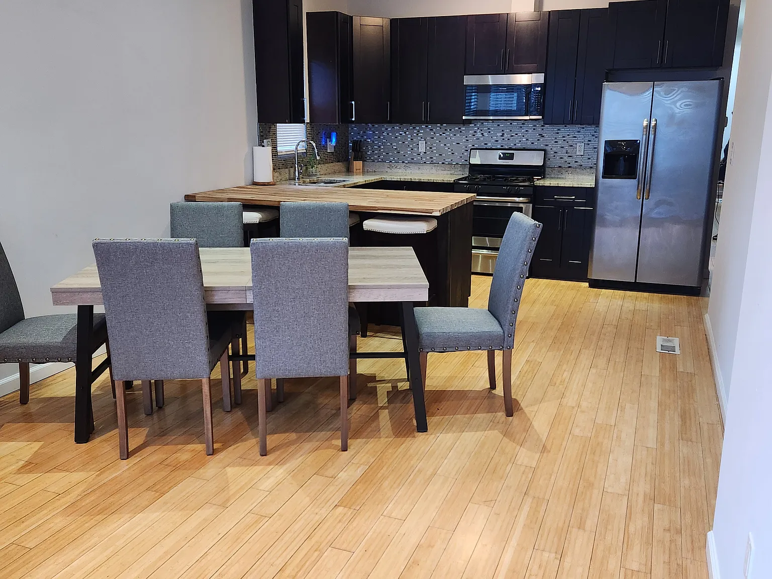 3 bed, $4,250 — Photo 4