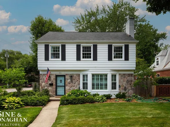151 Ridgemont Rd, Grosse Pointe Farms, MI 48236