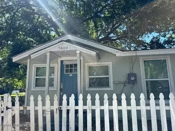 7409 Rhode Island Dr, Tampa, FL 33619