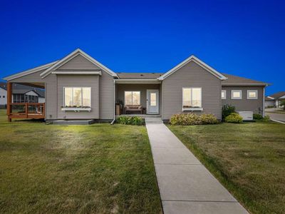 760 River Bend Ln, North Liberty, IA, 52317