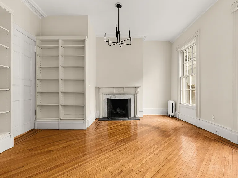 60 Hicks St — Photo 4