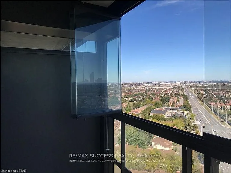 220 Forum Dr #701 — Photo 29