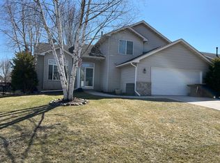 19516 Ewing St, Farmington, MN 55024