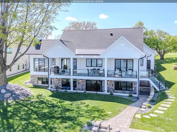 2720 Breezy Heights Dr, Milford, IA 51351
