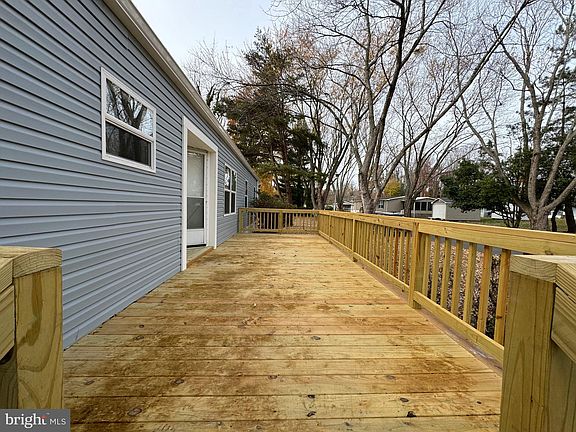 4th image of 23380 Dill Ln #20943