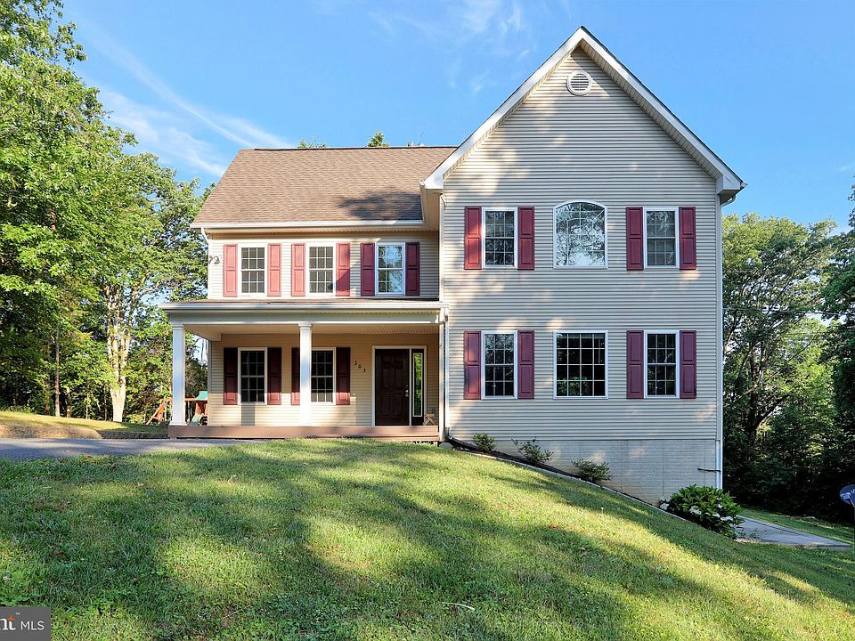 1st image of 303 Paw Paw Dr
