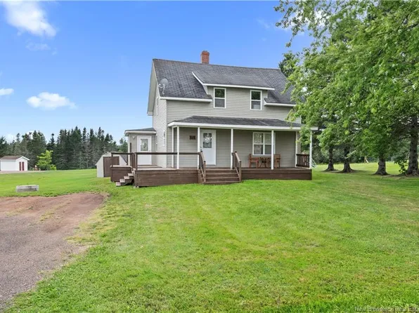381 La Vallee Rte, Dieppe, NB E4K 1A4