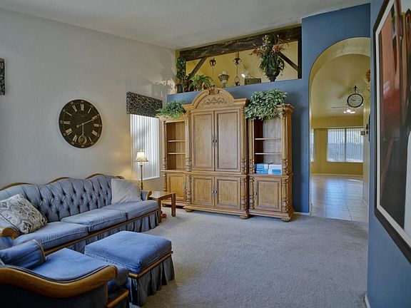 2nd image of 7521 E Medina Ave