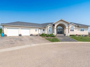 612 2nd St E, Maidstone, SK S0M1M0