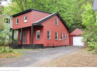 3 2nd St, Hallowell, ME 04347