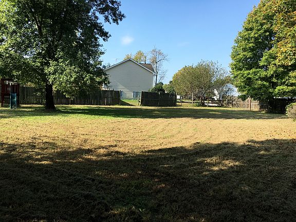 5th image of 6351 Lereve Cir