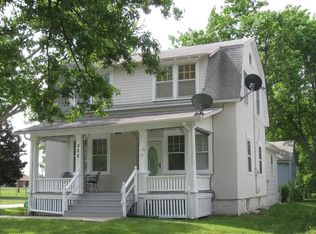 322 W 15th St, Ottawa, KS 66067