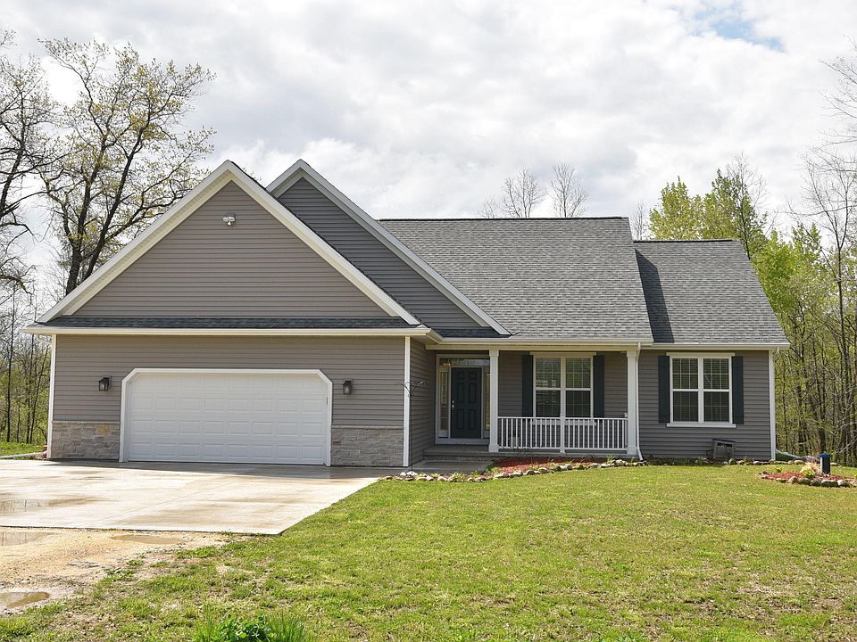 1st image of 1615 Scenic Dr