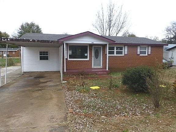 2nd image of 2903 Love Dr NW