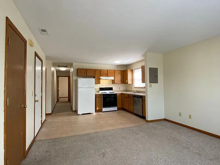 216 Stonewall Ct — Photo 26
