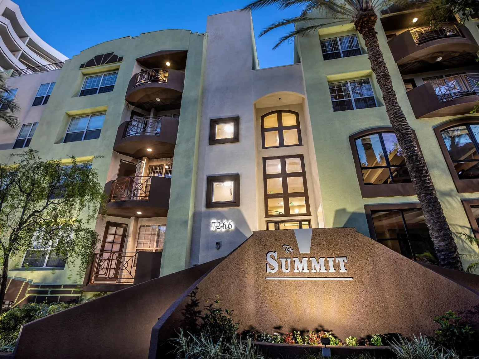 The Summit — Photo 3