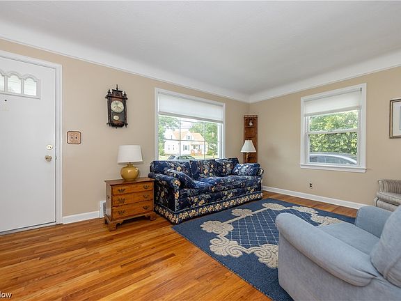 2nd image of 30202 Mildred St