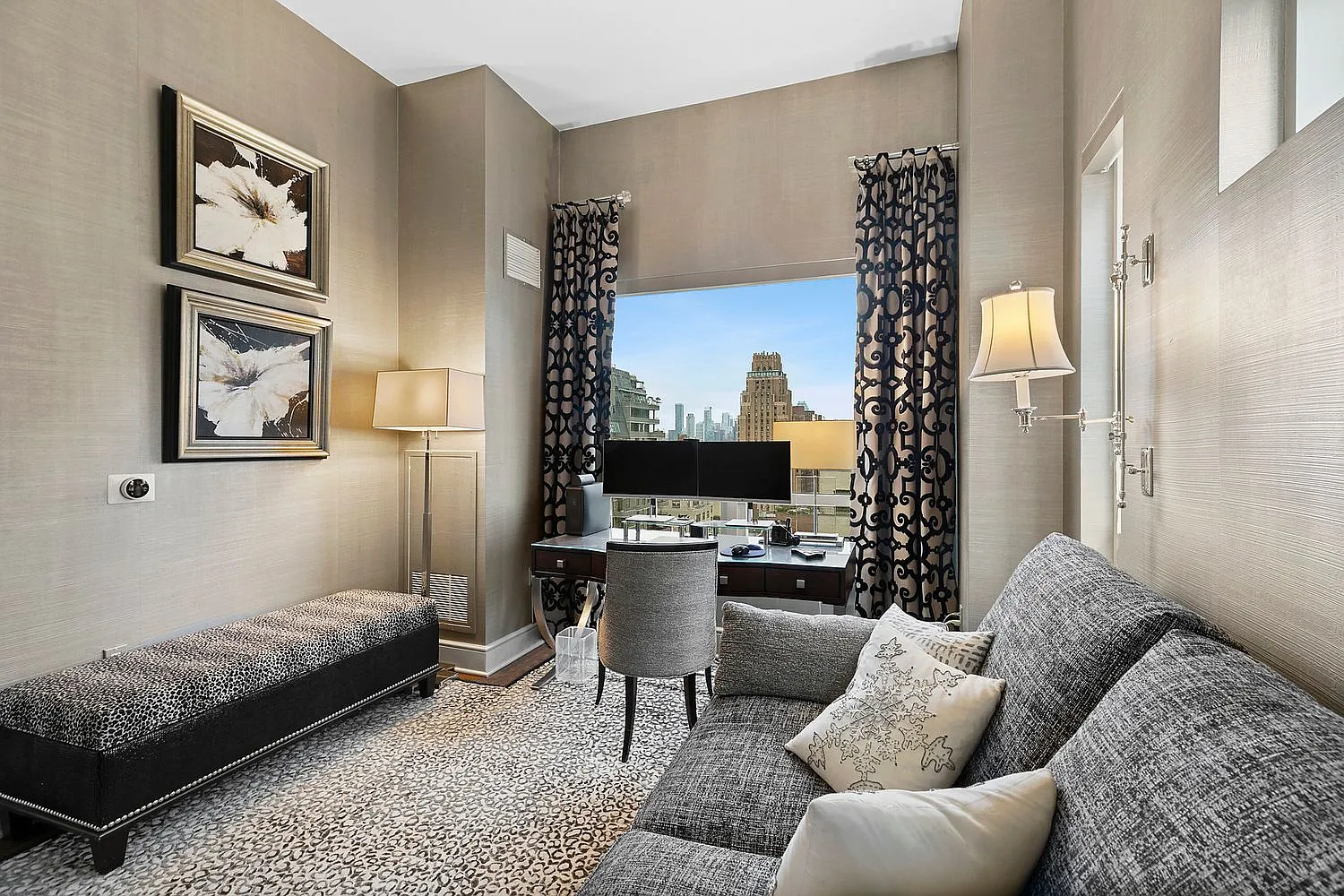 250 East 49th Street — Photo 3