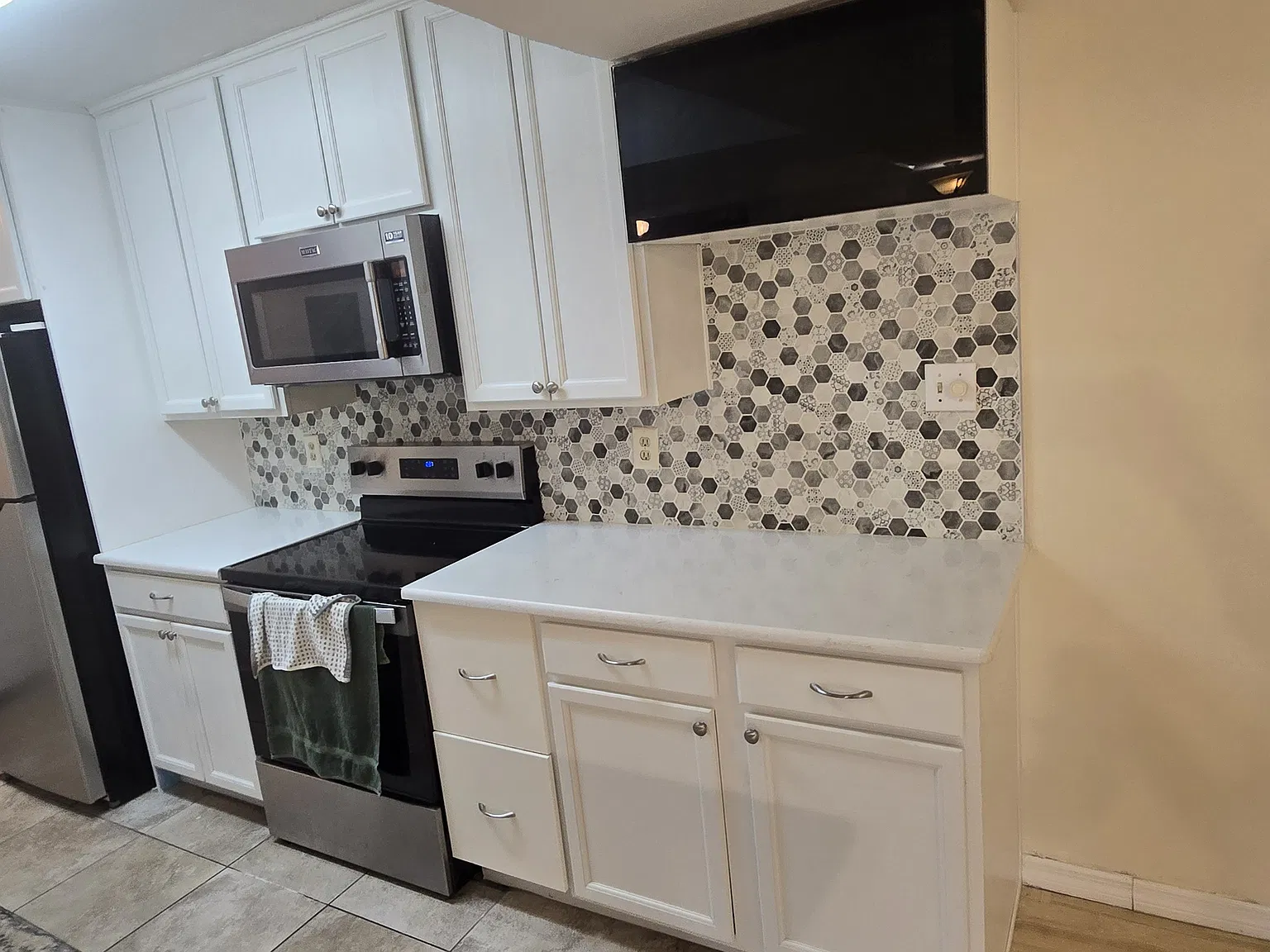 2 bed, 937 sqft, $1,395 — Photo 4