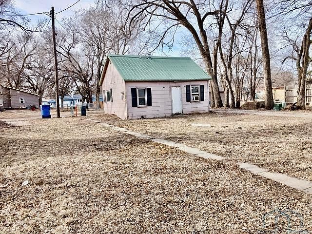 2nd image of 216-216 1/2 High St