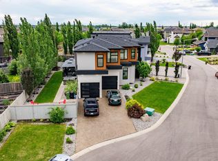 1313 Clement Ct NW, Edmonton, AB T6M0C9