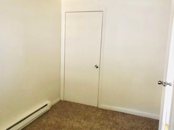 4th image of 1404 Marshall Ave