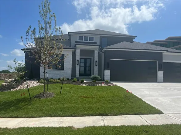 11707 W 181st Ter, Overland Park, KS 66221