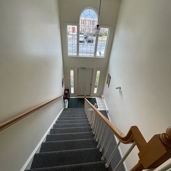 28 Essex Green Ln #D — Photo 2