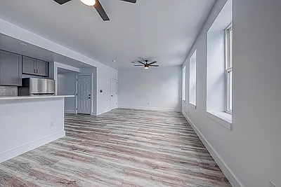 3005-3007 Brereton St #3 — Photo 3